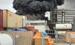 إسرائيل.. تسرب مواد خطرة من مصنع بالنقب بعد قصف إيراني وطلب إخلاء عاجل للمناطق حوله